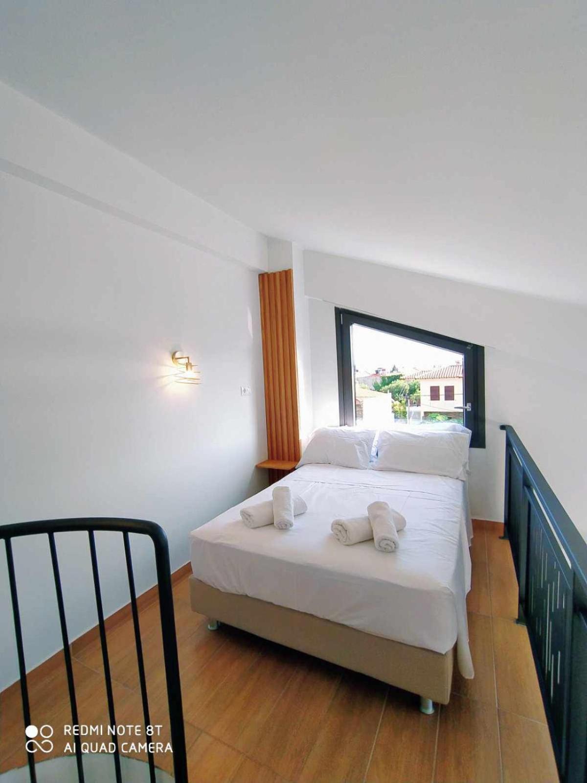 Acta Luxury Rooms Nikiti  Bagian luar foto
