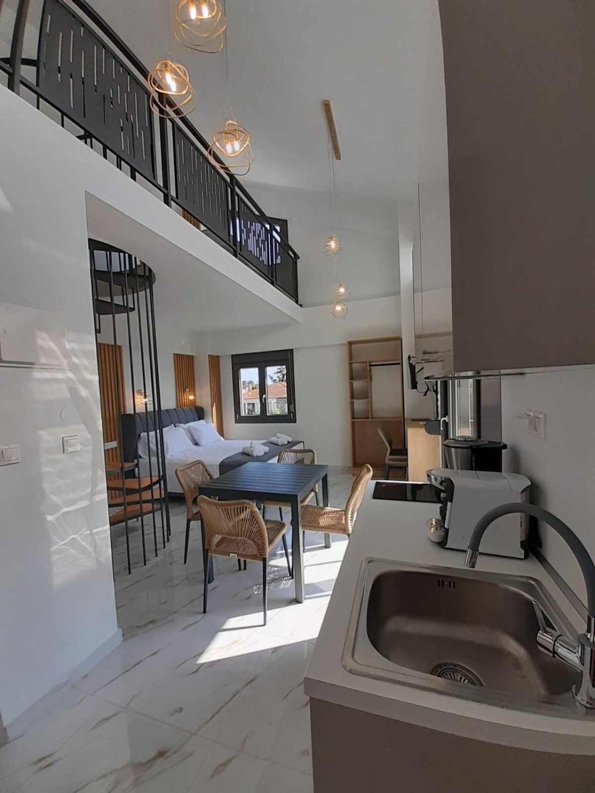 Acta Luxury Rooms Nikiti  Bagian luar foto